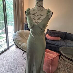 Satin sage Sleeveless Dress